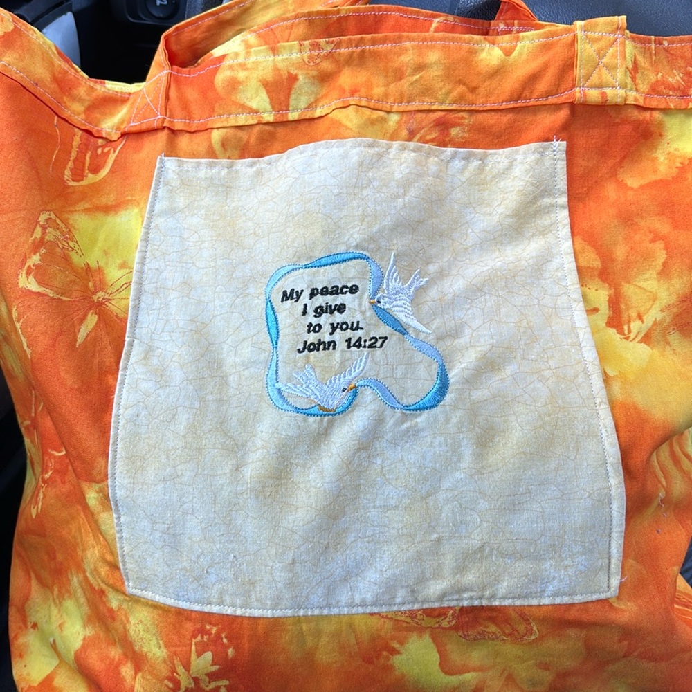 Tote bag